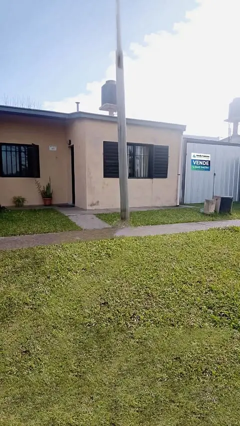 Casa de 2 dormitorios en venta en Concepción del Uruguay — foto 2