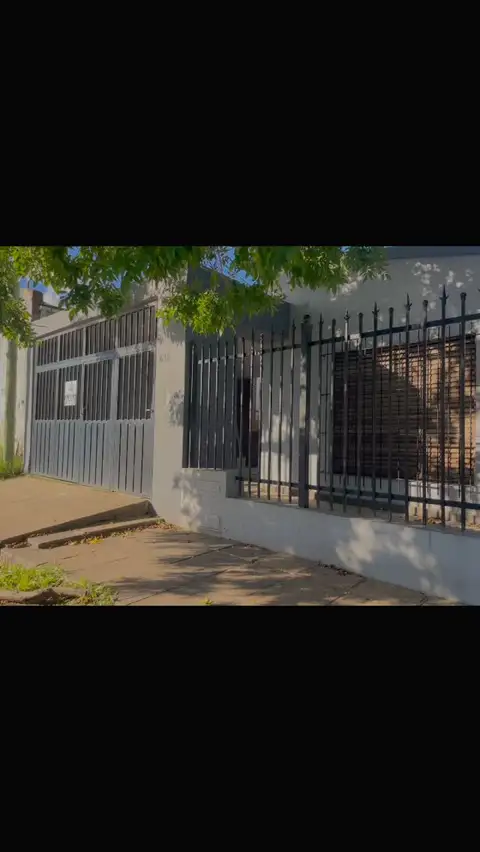 Casa de 3 dormitorios en alquiler en Concepción del Uruguay