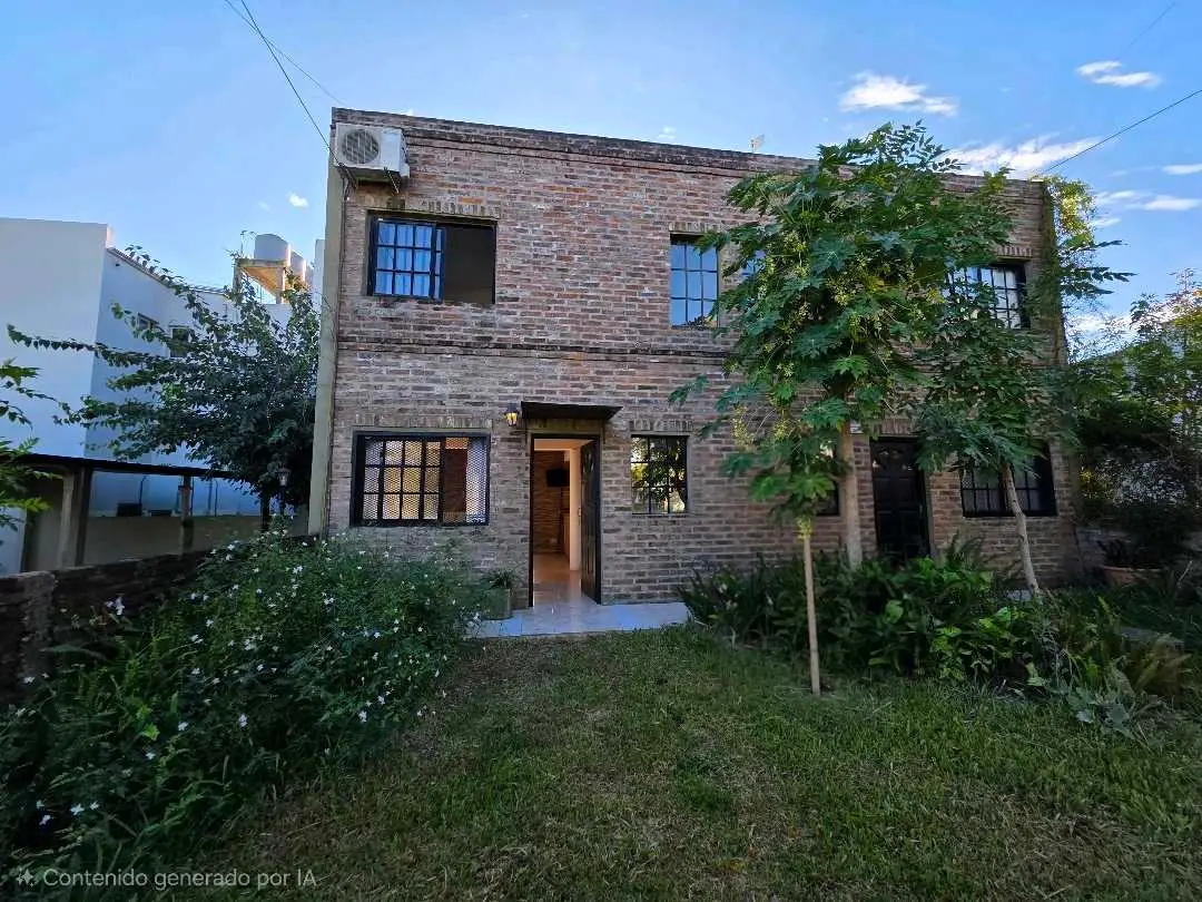 Casa de 2 dormitorios en venta en Colón — foto 3