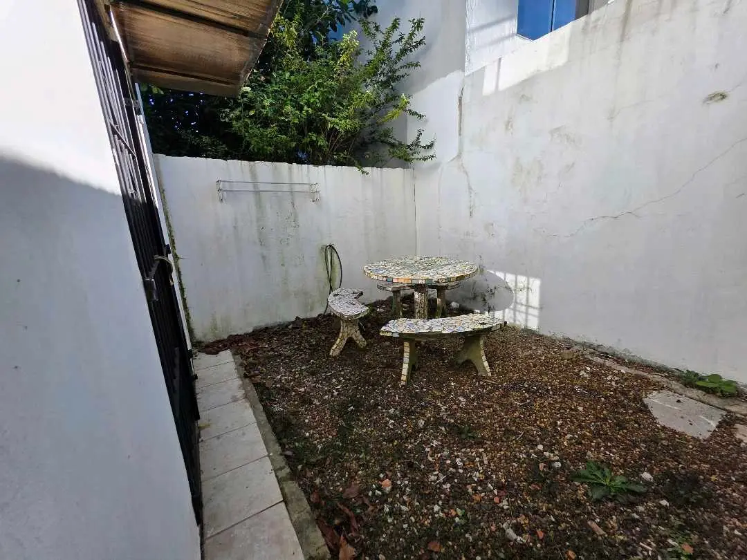 Casa de 2 dormitorios en venta en Colón — foto 8