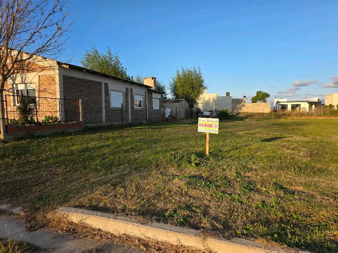 Terreno en venta en Caseros — foto 2