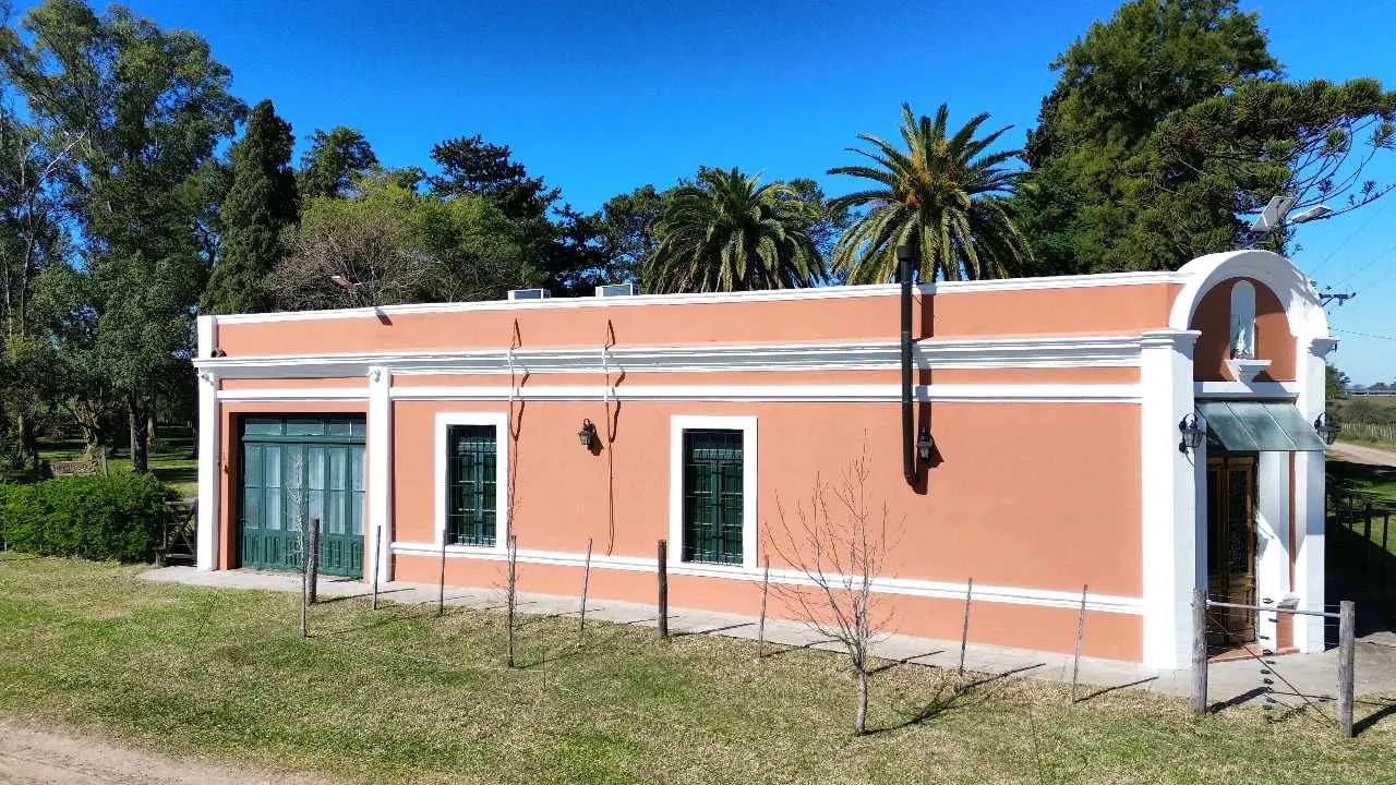 Casa de 3 dormitorios en venta en Caseros — foto 2