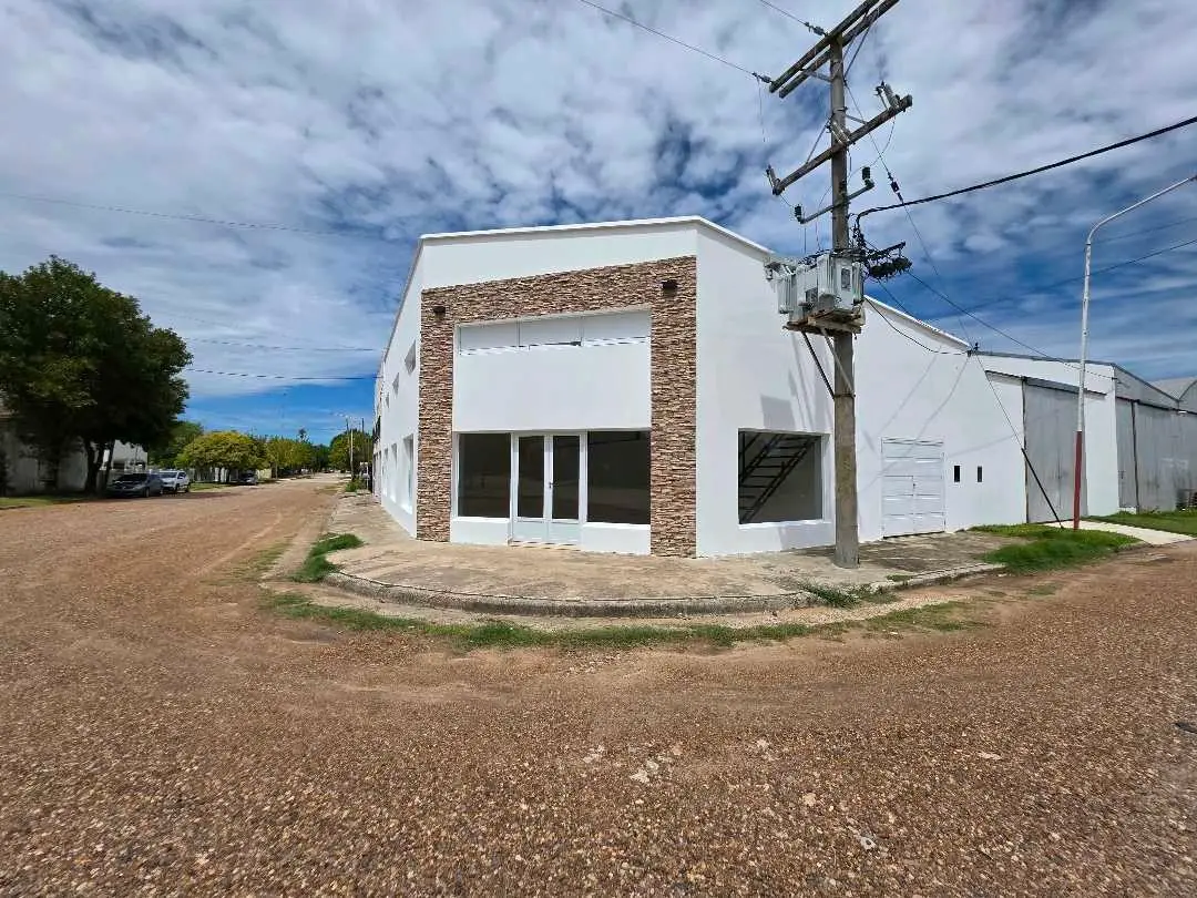 Comercial en alquiler en Caseros — foto 2