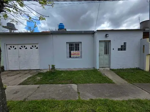Casa de 2 dormitorios en alquiler en Concepción del Uruguay