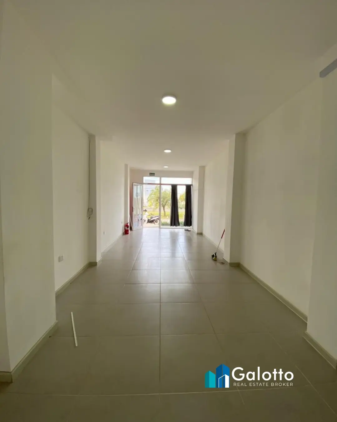 Comercial en alquiler en Concepción del Uruguay — foto 3
