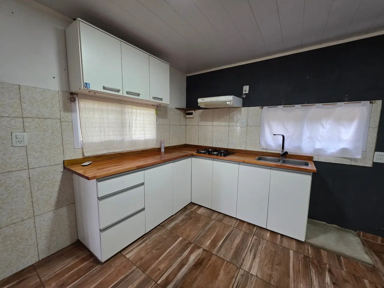 Casa de 2 dormitorios en alquiler en Caseros — foto 4