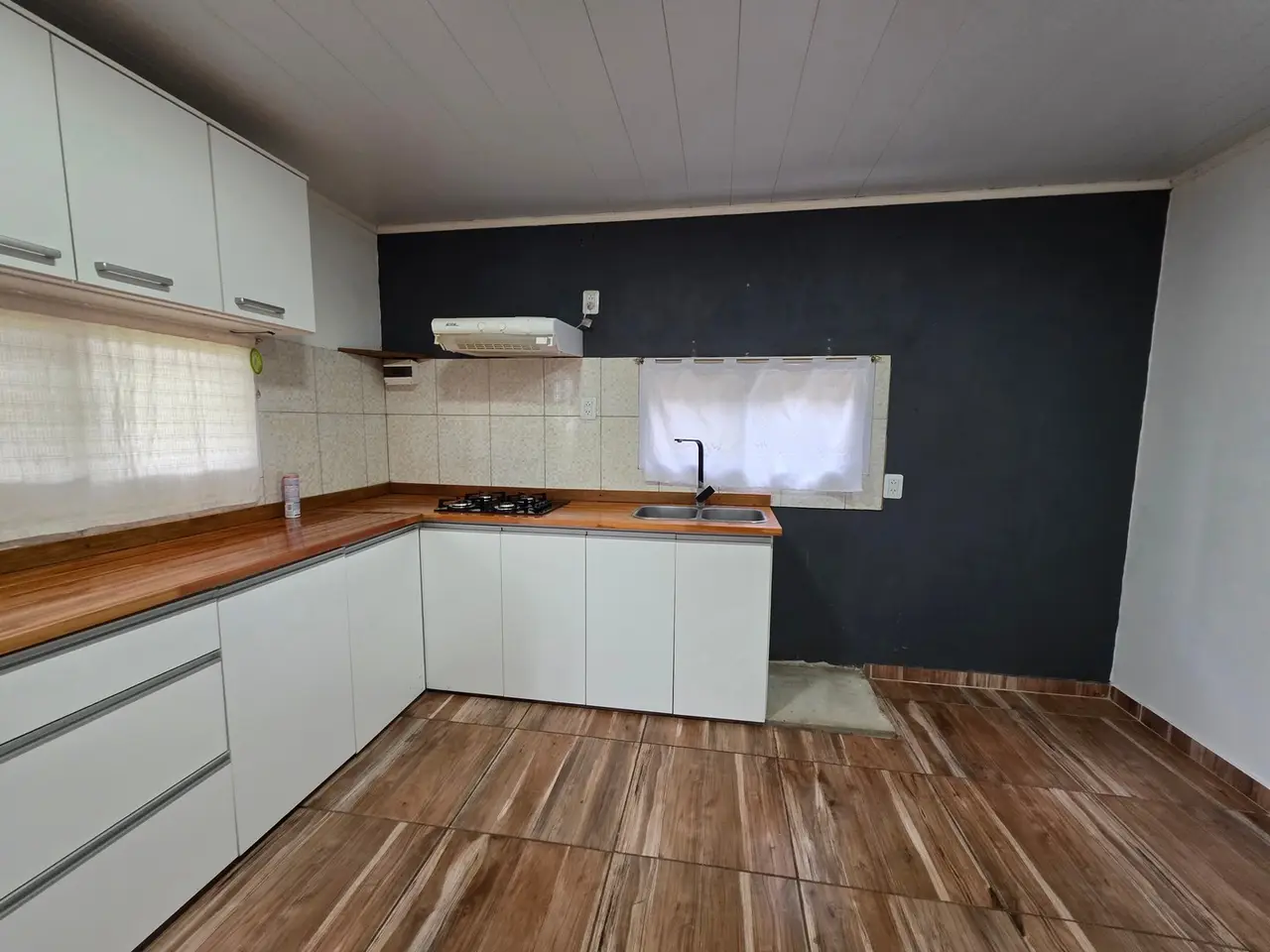 Casa de 2 dormitorios en alquiler en Caseros — foto 5