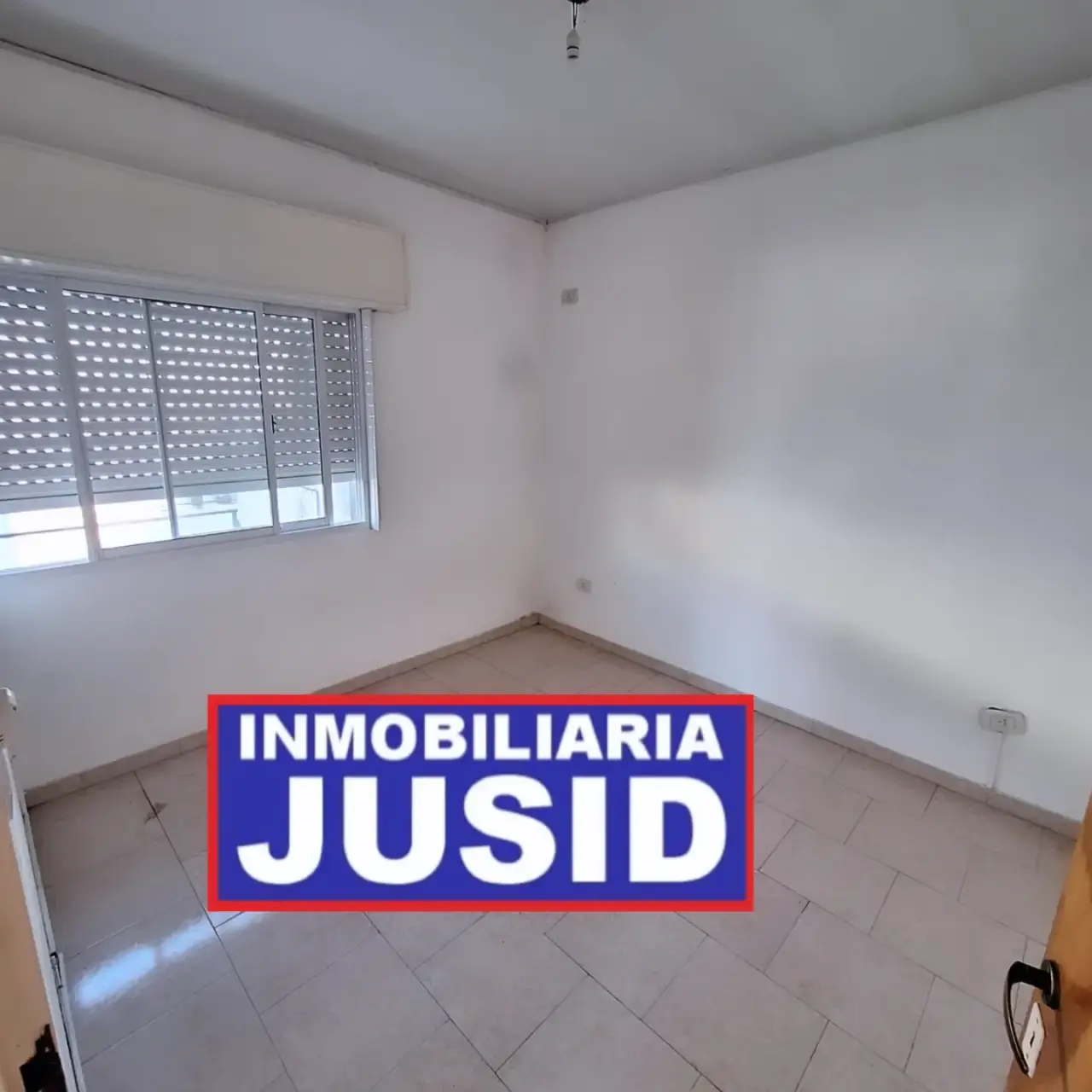Departamento de 2 dormitorios en alquiler en Rocamora — foto 3